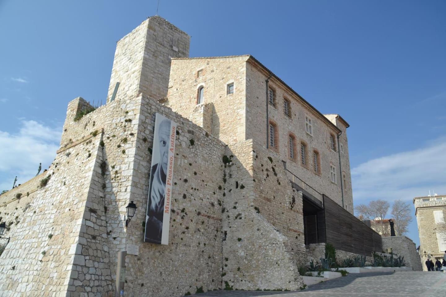 Antibes Vacances Luaran gambar